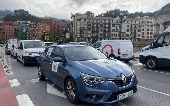 La Ertzaintza colapsa Bilbao. Foto: Leire Gayoso