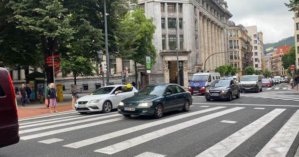 La Ertzaintza colapsa Bilbao. Foto: Leire Gayoso