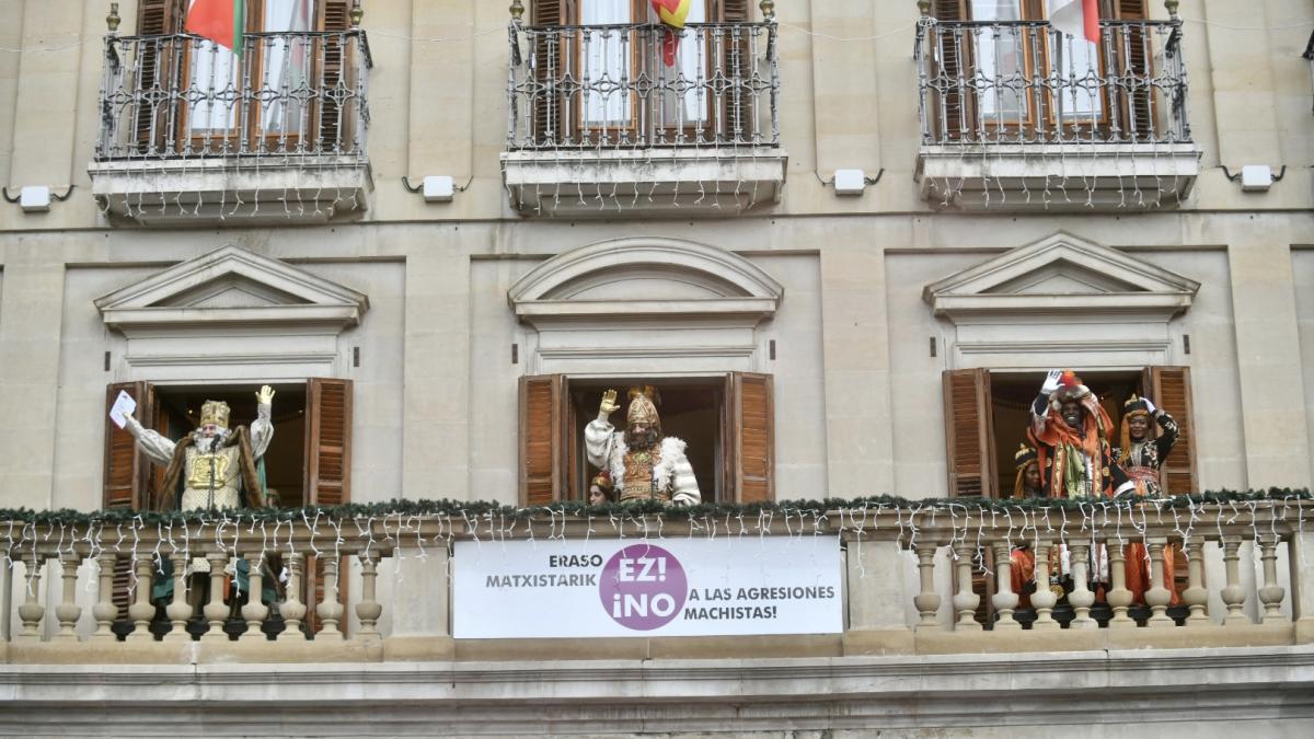 Imágenes de la pasada visita de los Reyes Magos a Gasteiz. Fotos: Ayuntamiento de Gasteiz
