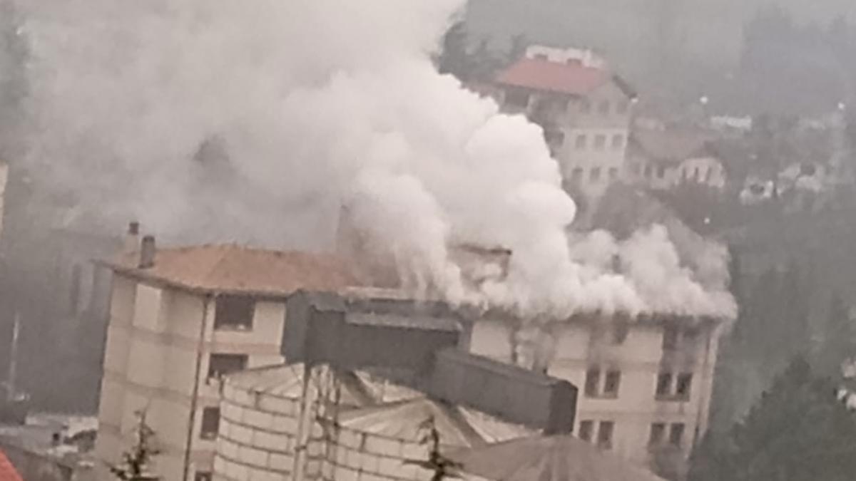 Incendio registrado en la antigua ikastola Jaso. Redacción DDN