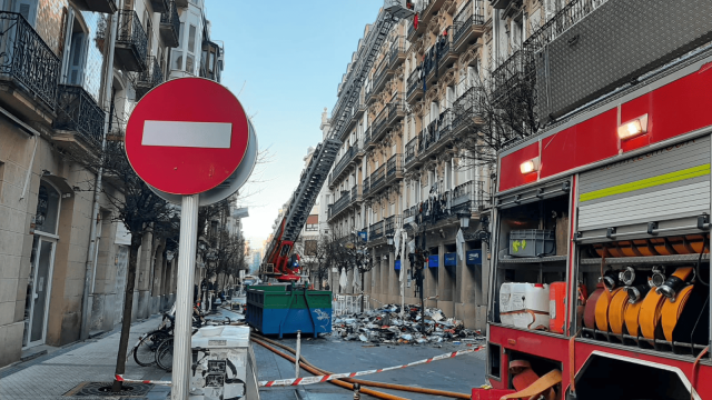 Estado del edificio incendiado en Donostia. ONDA VASCA