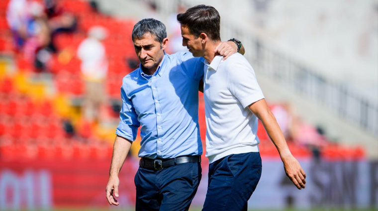 Iñigo Pérez saluda a Ernesto Valverde en el Rayo-Athletic de la pasada temporada. / ATHLETIC CLUB