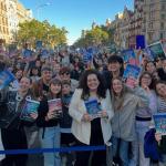 Inma Rubiales con sus seguidores en el Día del Libro