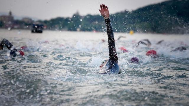 Un momento de la prueba del Ironman de Vitoria que se está celebrado este domingo Ayuntamiento de Vitoria