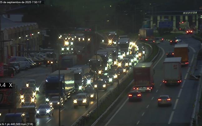 Imagen de las retenciones | Fuente: @trafikoaEJGV (X)