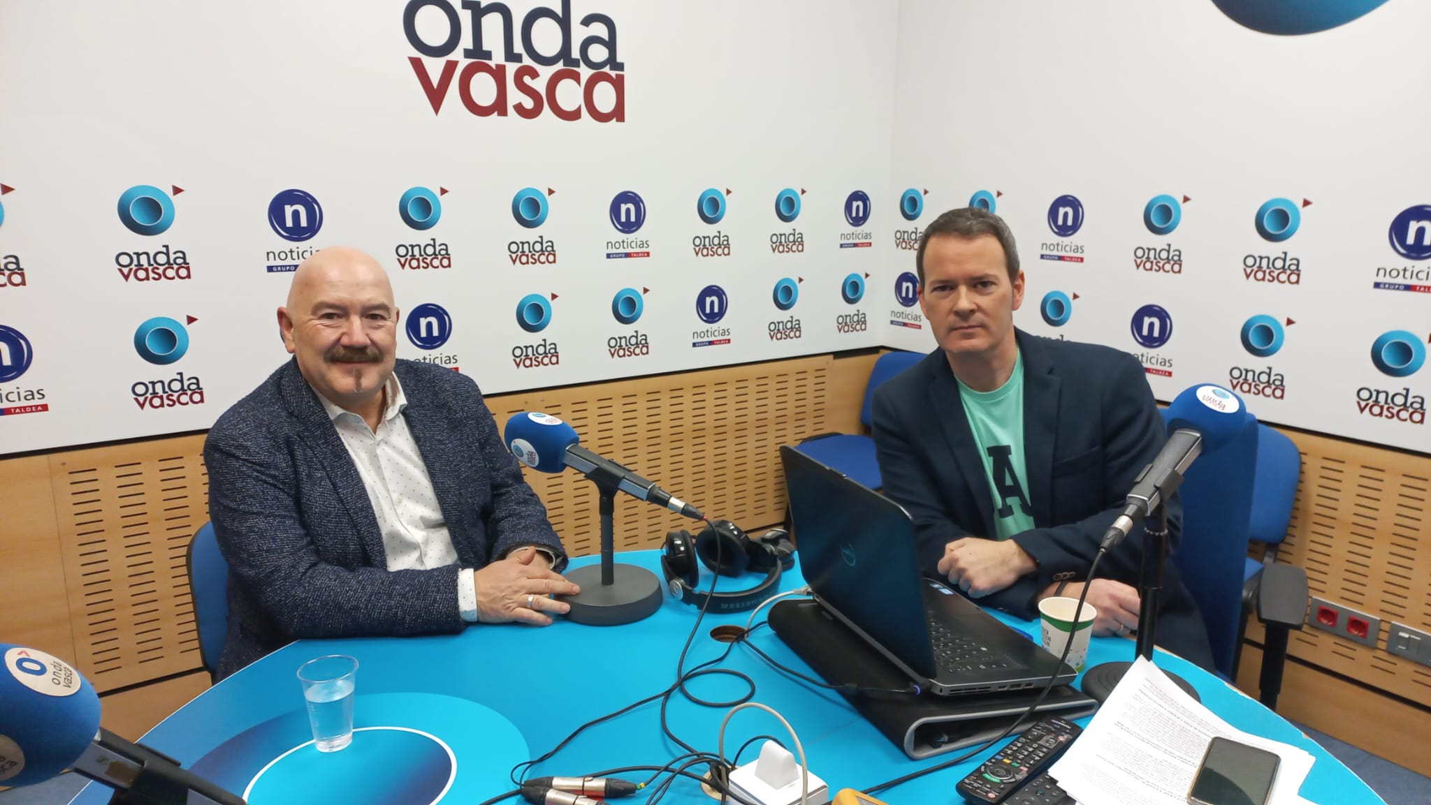 Iñigo Iturrate en los estudios de ONDA VASCA