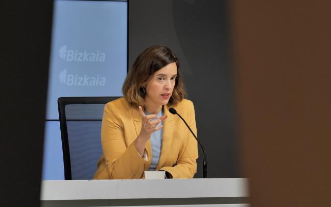  Itxaso Berrojalbiz en rueda de prensa.