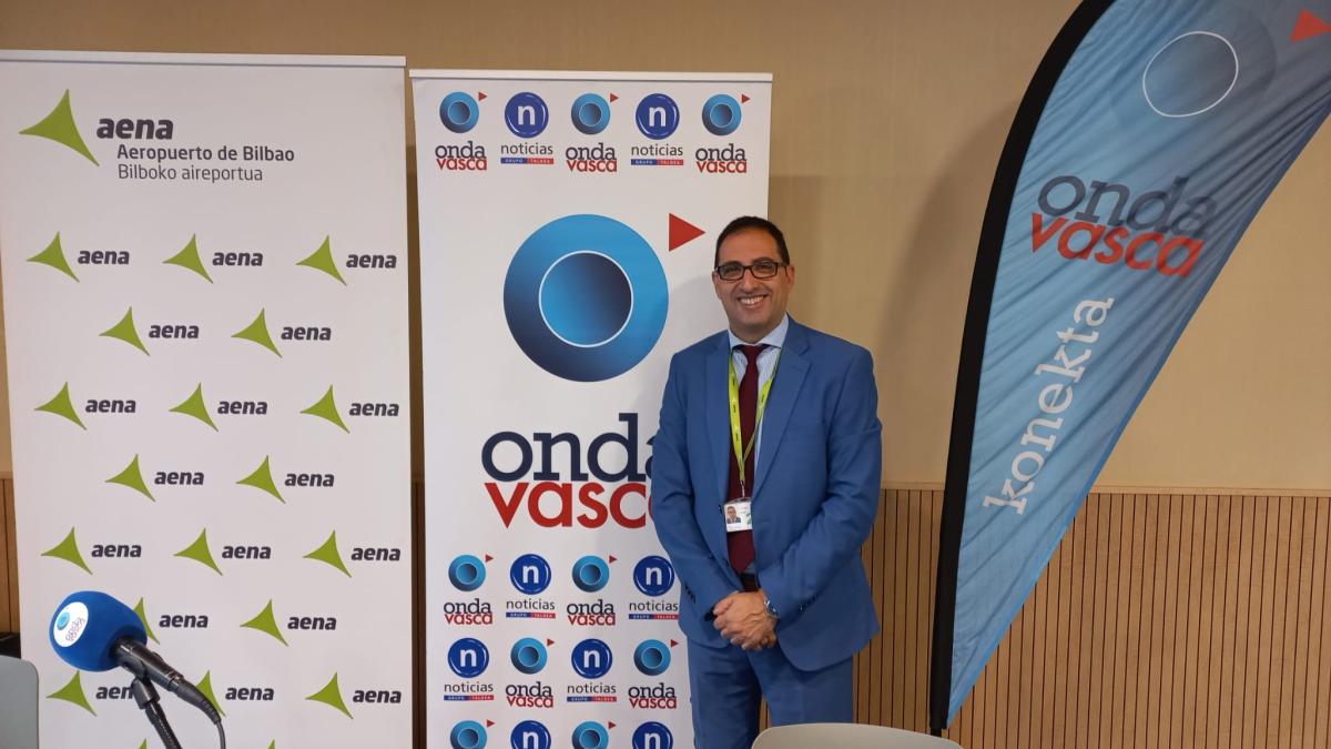 Iván Grande, director del aeropuerto de Bilbao en ONDA VASCA