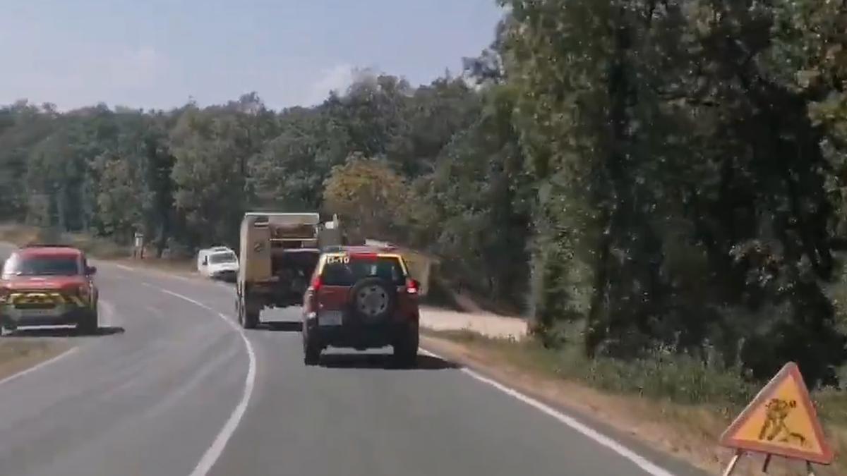 Bomberos de Álava y La Rioja han sofocado el fuego en Izki @BomberosEuskadi