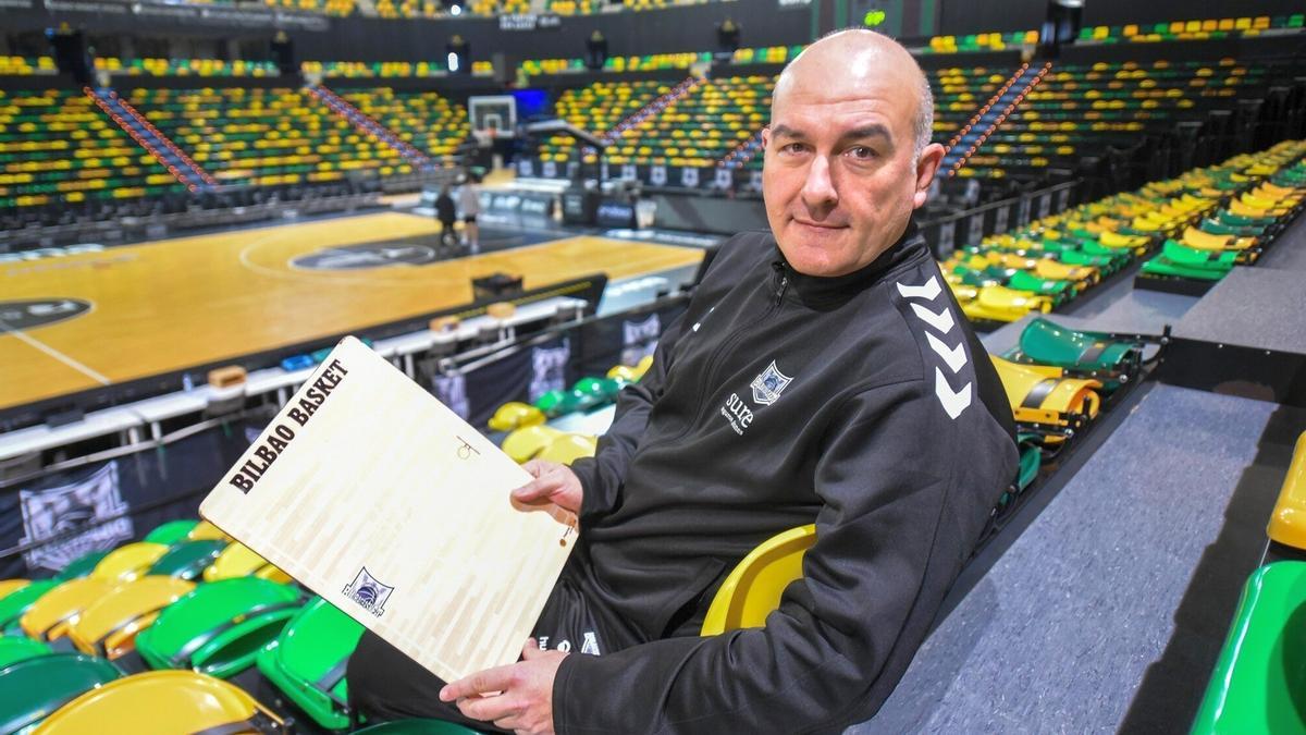 Jaume Ponsarnau, entrenador del Surne Bilbao Basket JOSÉ MARI MARTÍNEZ