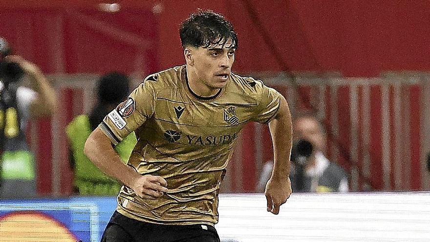Jon Martín ya es indiscutible en la defensa de la Real. REAL SOCIEDAD