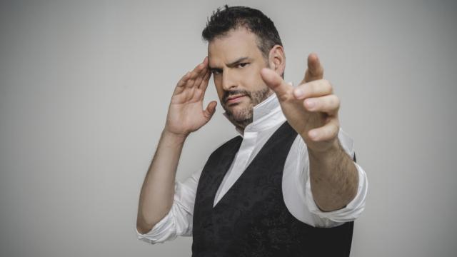 El hipnotista Jorge Astyaro