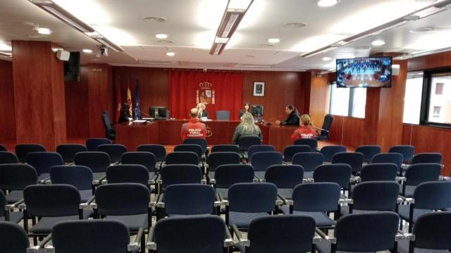 La sala del Juzgado en la que el acusado, Antonio Mayol Canellas, ha aceptado los hechos. La sala del Juzgado en la que el acusado, Antonio Mayol Canellas, ha aceptado los hechos.