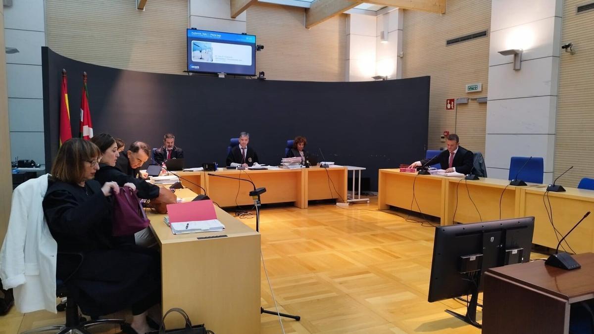 Segunda jornada del juicio contra un masajista de Donostia. E.P.