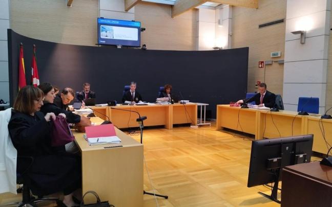 Segunda jornada del juicio contra un masajista de Donostia. E.P.