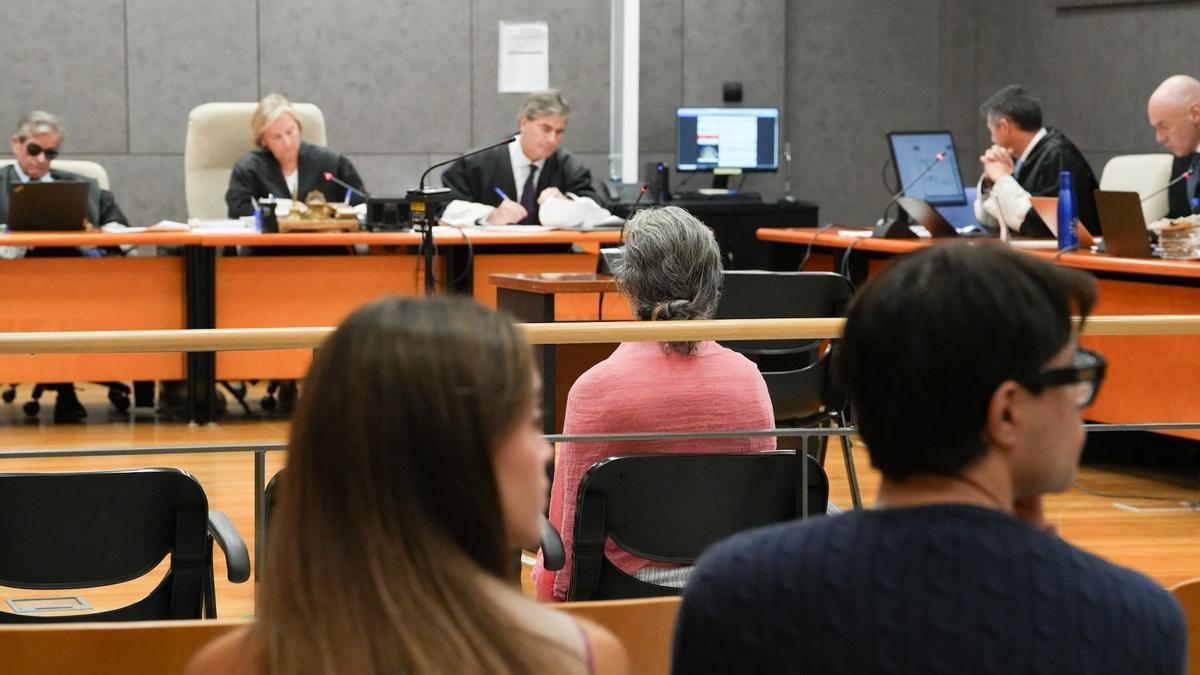 Una treintena de testigos relatan las ‘tácticas’ de la enfermera antivacunas. Jose Mari Martínez
