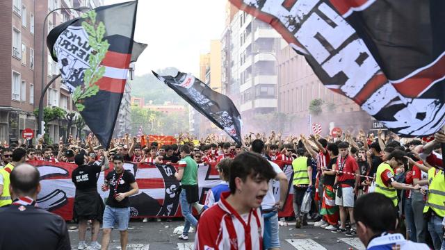 Imagen de archivo de una kalejira hacia San Mamés