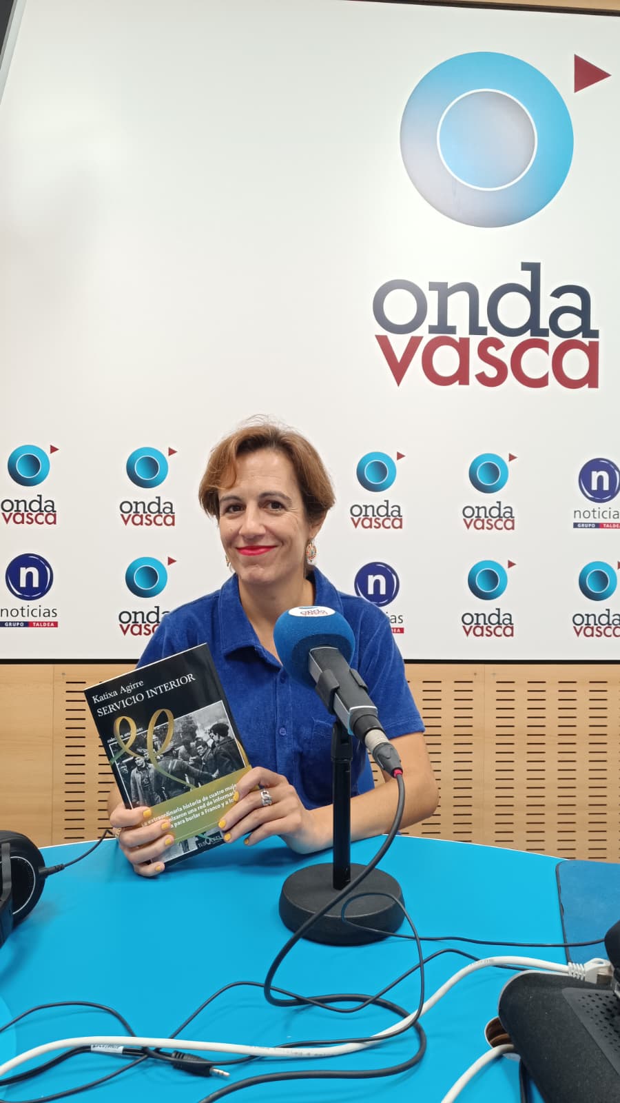 La autora Katixa Agirre nos presenta "Servicio interior"