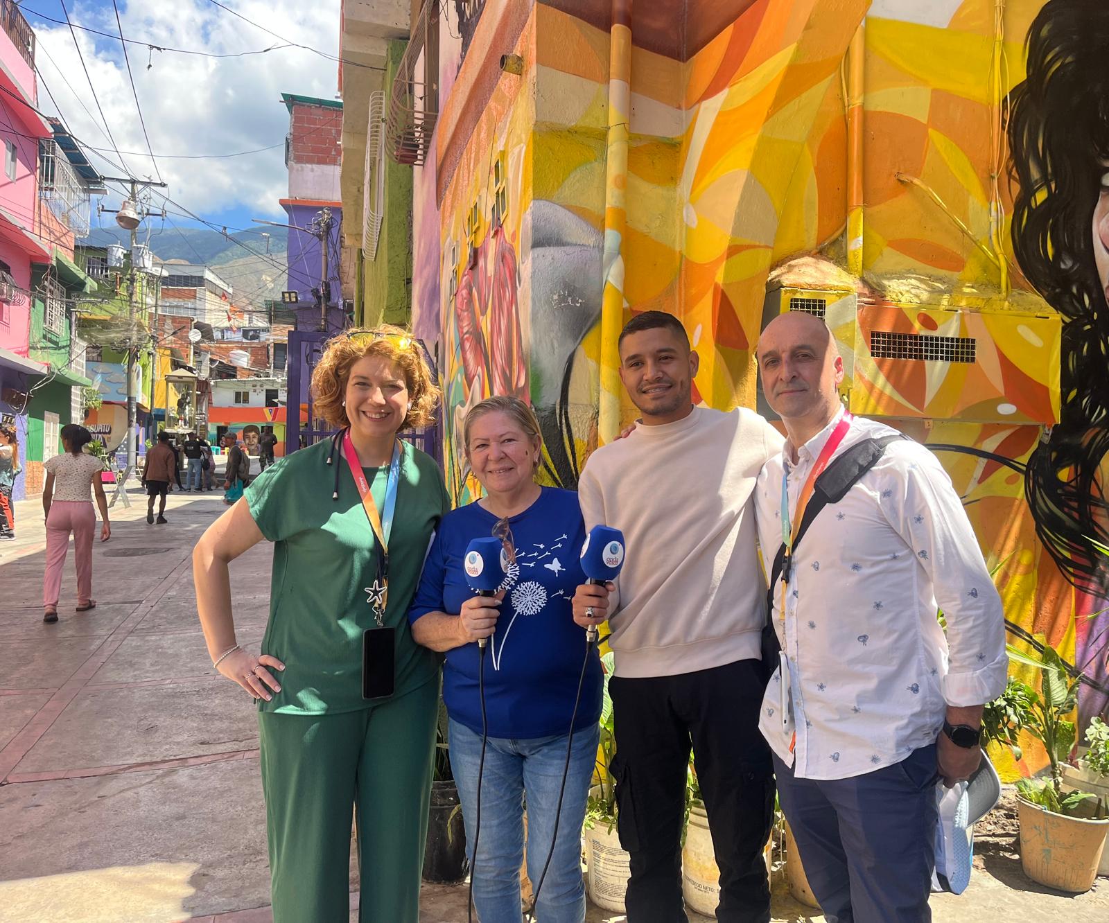 Lijia Crespo, jefa de Ubeche y David Ávila subsecretario de Turismo del Estado de Miranda| Barrio La Lucha, Venezuela