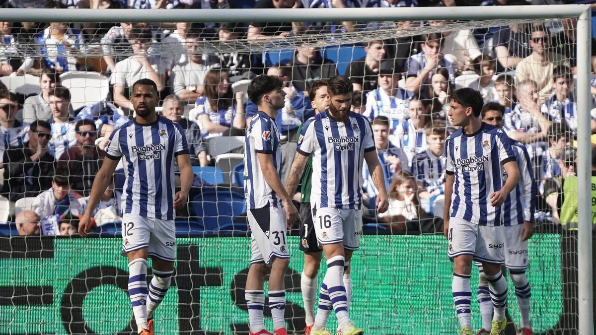 La Real encajó tres goles ante el Oviedo. RUBEN PLAZA