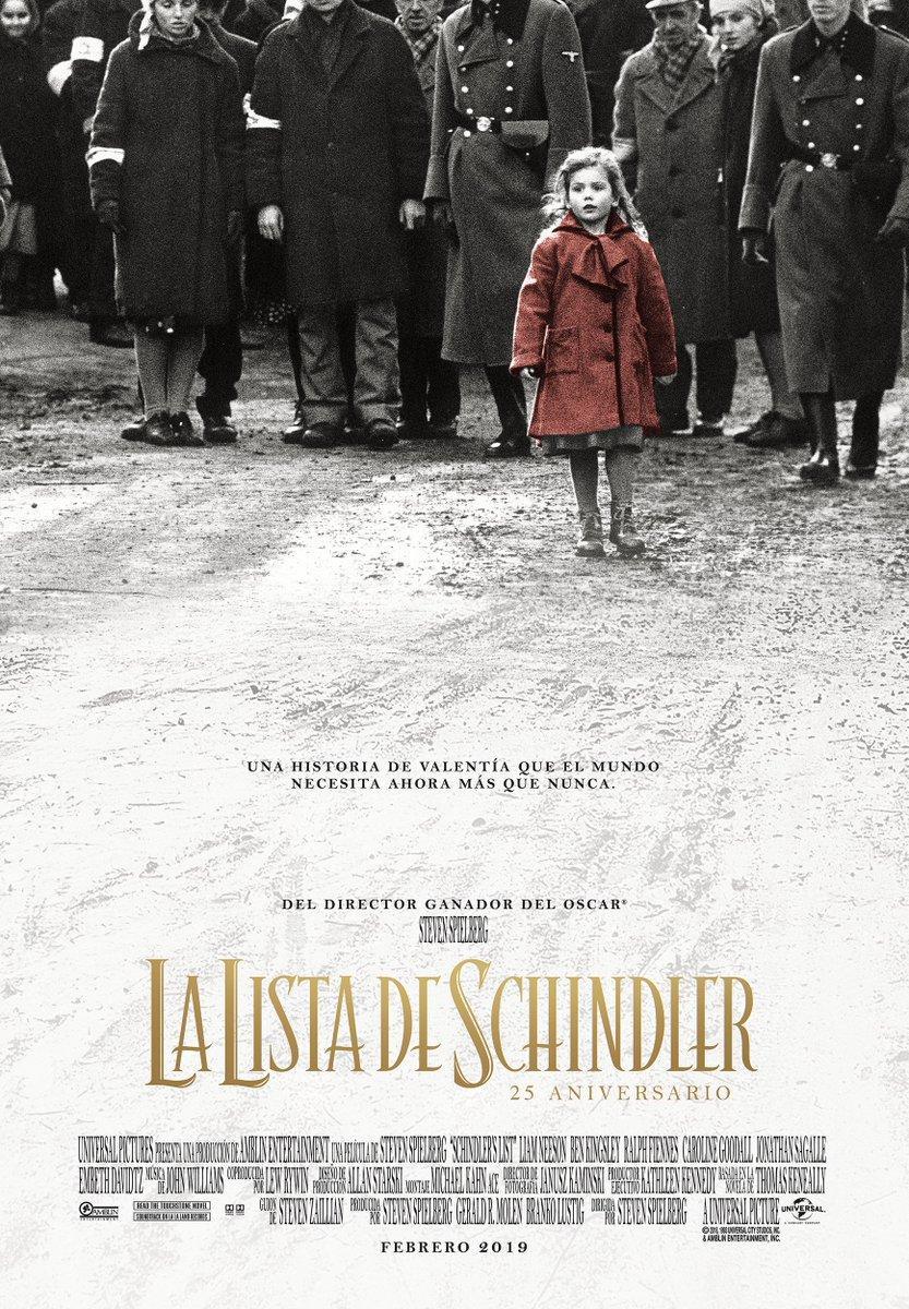 Cartel de la película 'La Lista de Schindler' con la niña vestida de rojo Cartel de la película 'La Lista de Schindler' con la niña vestida de rojo