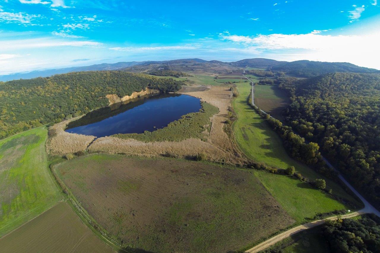 Vista del lago Caicedo-Yuso y Arreo. Foto: Diputación de Araba