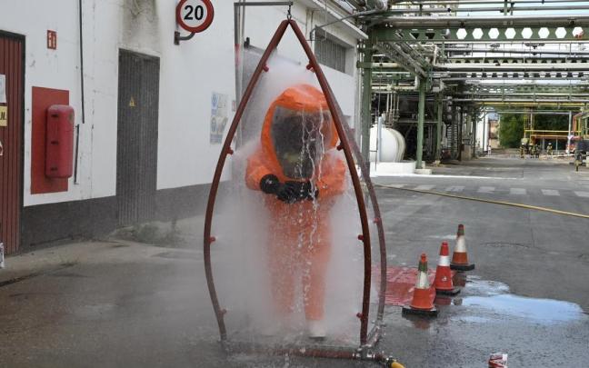 Simulacro en General Química Lantarón de una fuga de gas sulfhídrico Irekia