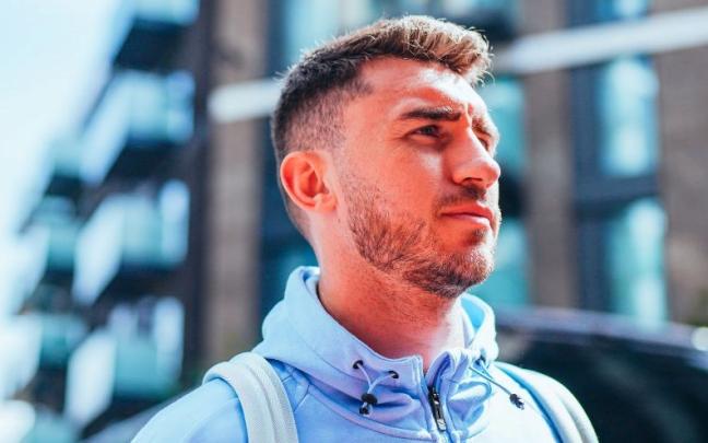 Aymeric Laporte en imagen con el Manchester City. Foto: Manchester City