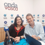 Laura Morán en los estudios de ONDA VASCA