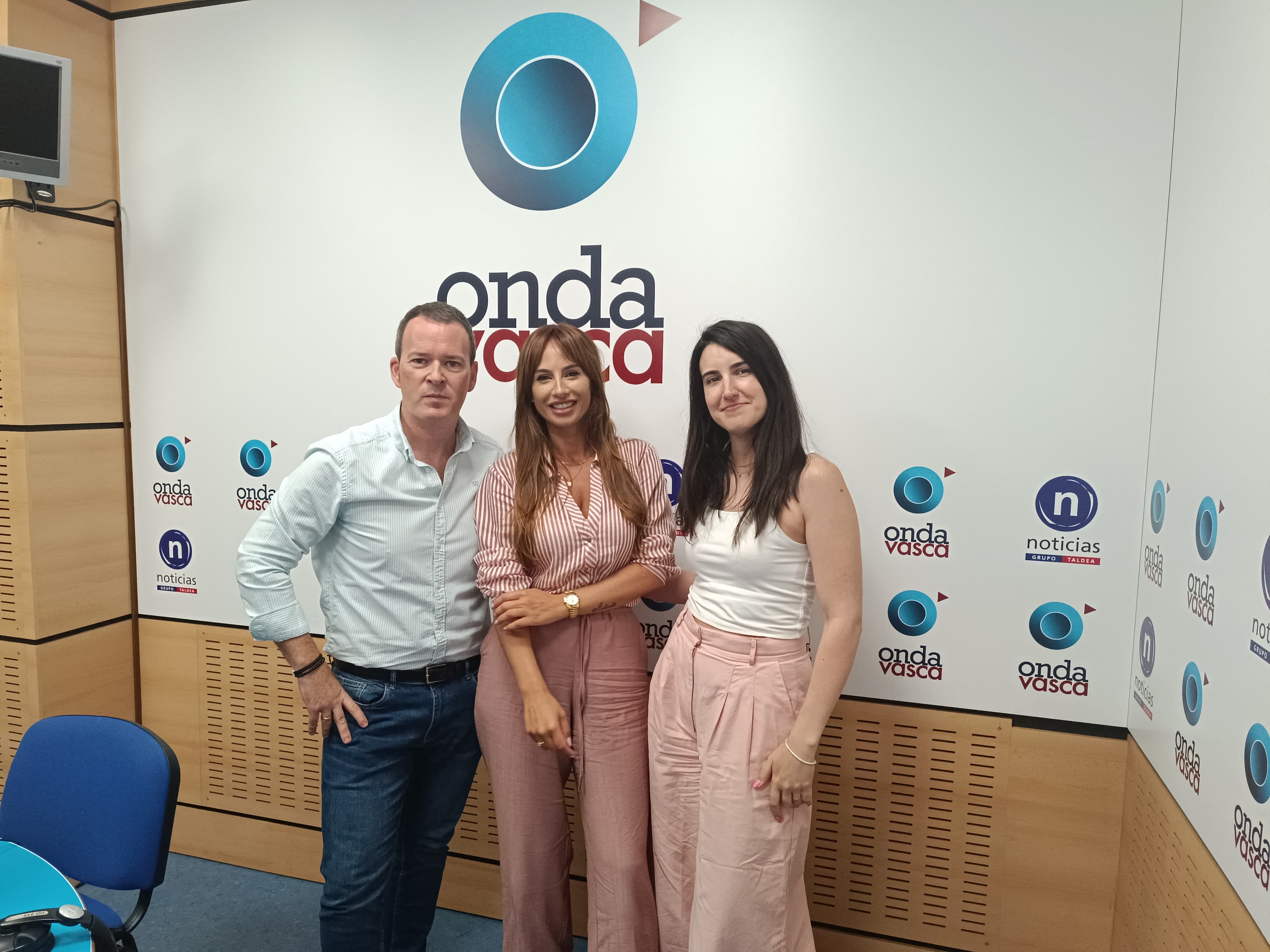 La influencer Leyre Torres ha estado hoy en "Onda Vasca con Txema Gutiérrez"
