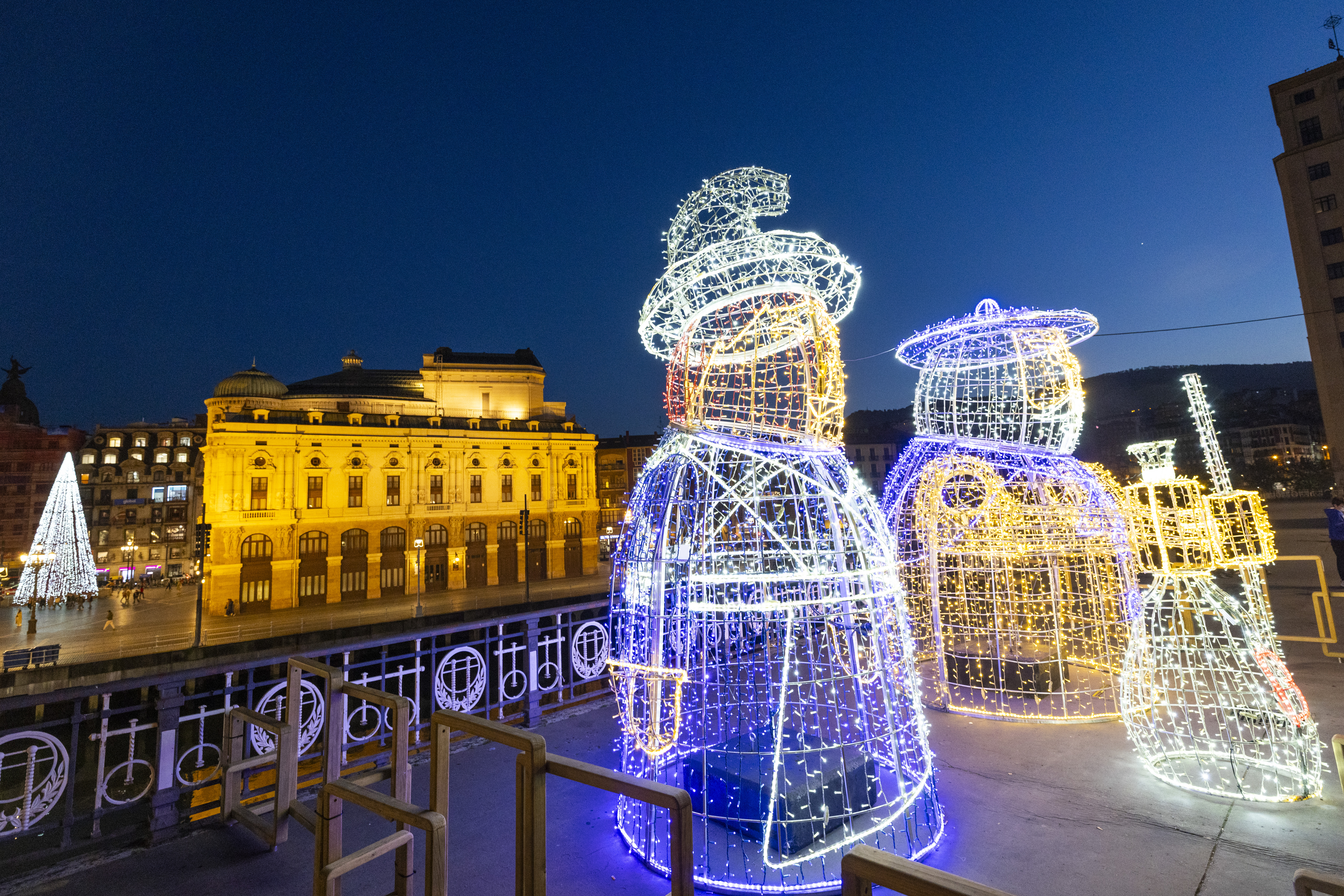 Luces de Navidad en Bilbao. BILBOKO UDALA 