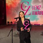 Lucía de la Puerta recoge su premio en los GenZ Awards