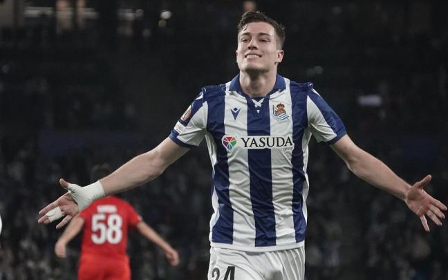 Luka Sucic, un futbolista del gusto de Matarazzo. RUBEN PLAZA