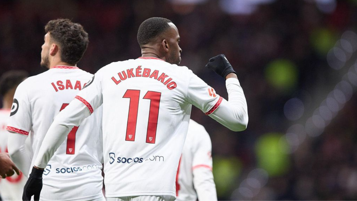 Dodi Lukébakio, el mayor peligro en ataque del Sevilla, en imagen celebrando un gol. Foto: AFP7 vía Europa Press