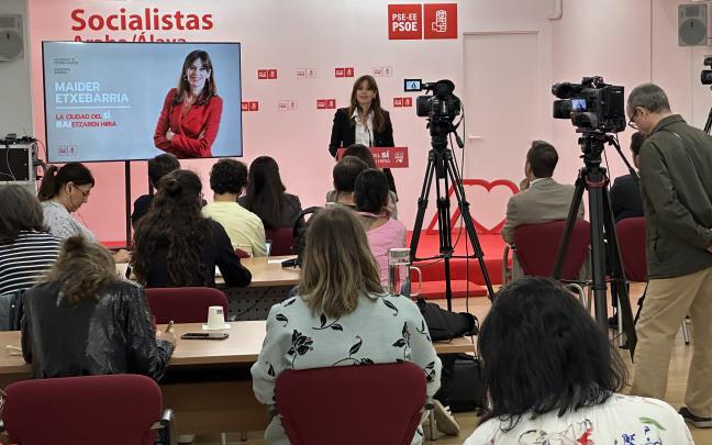 Maider Etxebarria durante el anuncio de su candidatura. Cedida