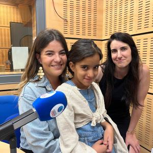 Maider Saralegi con Dahba e Iranzu Calvo en los estudios de ONDA VASCA