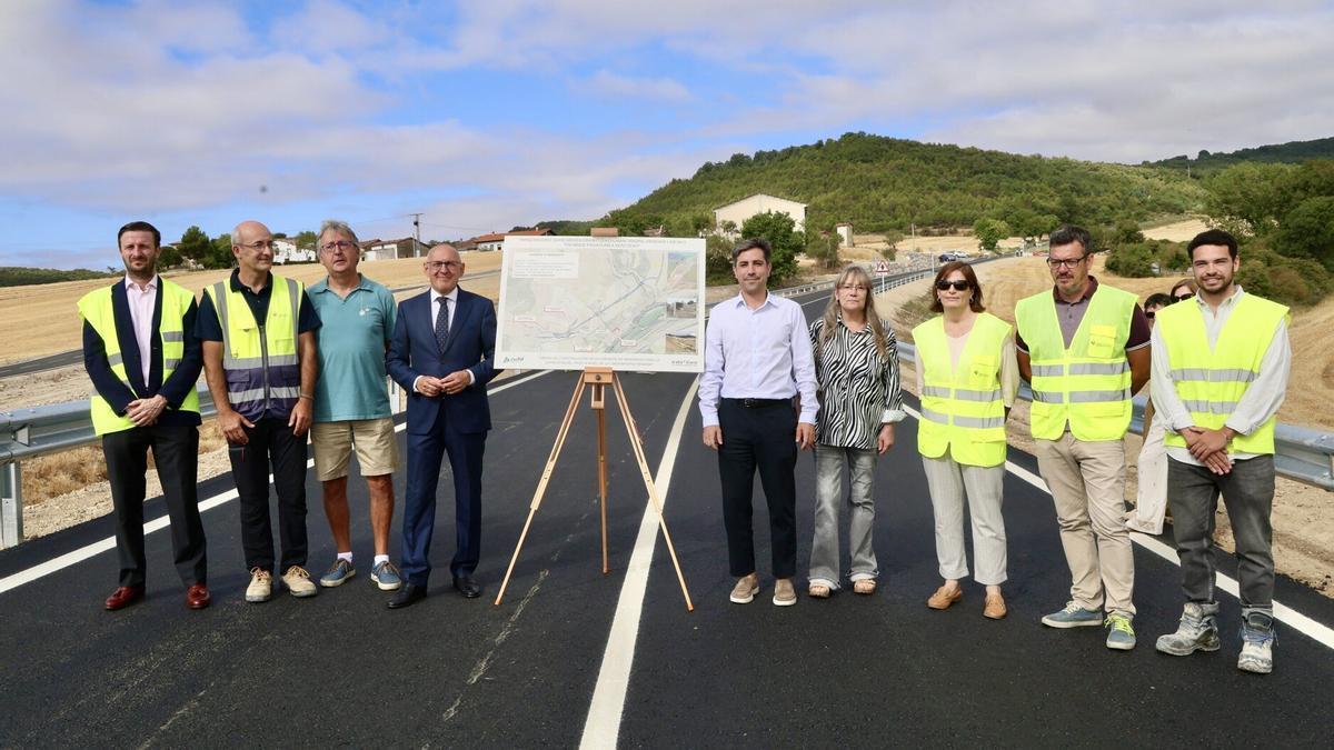 Inauguración y puesta en servicio de la nueva variante de Manzanos para la supresión del paso a nivel. Pilar Barco
