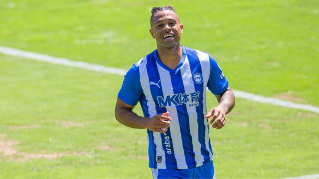 Mariano Díaz durante un partido de pretemporada con el Deportivo Alavés. Foto: Deportivo Alavés