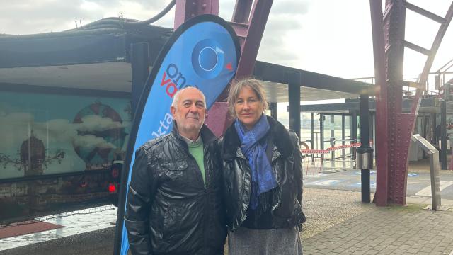 Marta Uriarte, directora del Puente Bizkaia y Javier Goitia, asesor técnico
