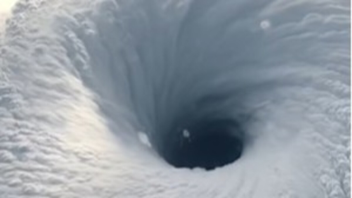 Fotograma del ojo del huracán Melissa creado con Inteligencia Artificial