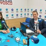 Idoia Mendia en los estudios de ONDA VASCA. 