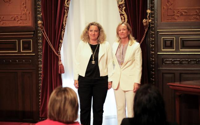 Acto de entrega de la venera a Itziar Agirre Acto de entrega de la venera a Itziar Agirre
