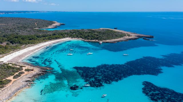 Vista aérea de Menorca. TURISMO DE MENORCA