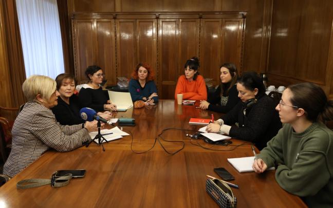 Mesa de diálogo sobre las dimensiones de la violencia machista