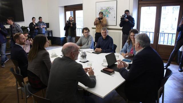 Primera reunión de los representantes de EH Bildu, PSN, Geroa Bai y Contigo para negociar los Presupuestos. Iñaki Porto