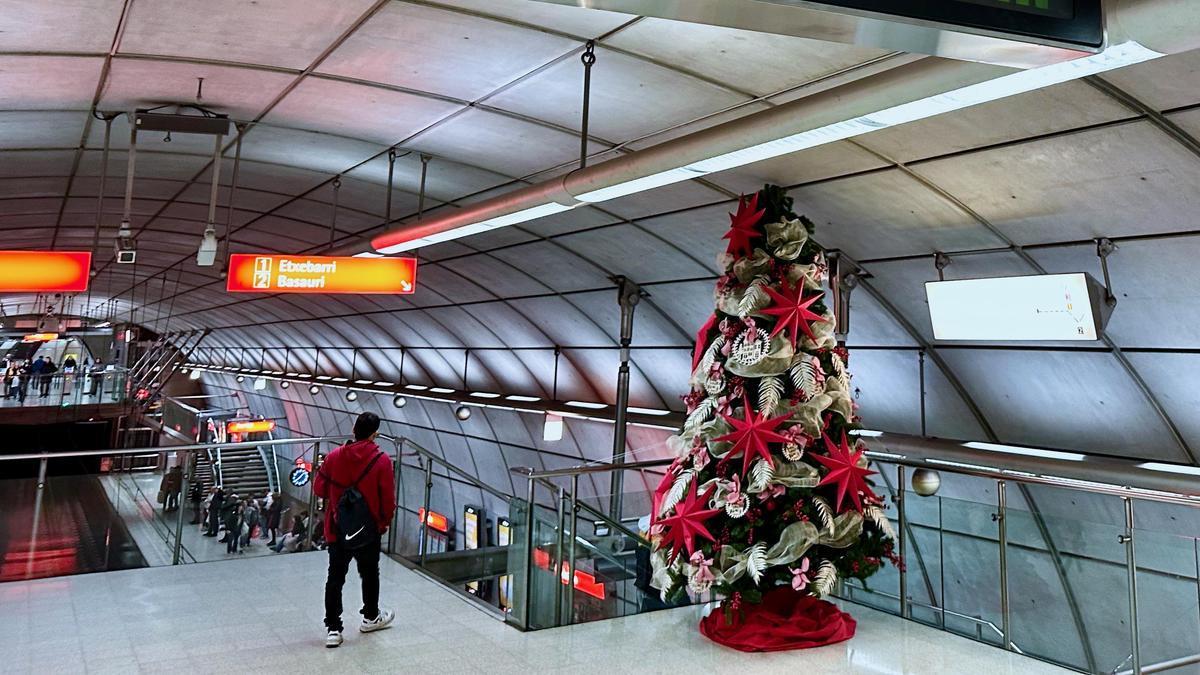 Los trenes de Metro Bilbao dejarán de circular esta Nochevieja a las 20.30 horas y reanudarán el servicio a la una de la madrugada de Año Nuevo