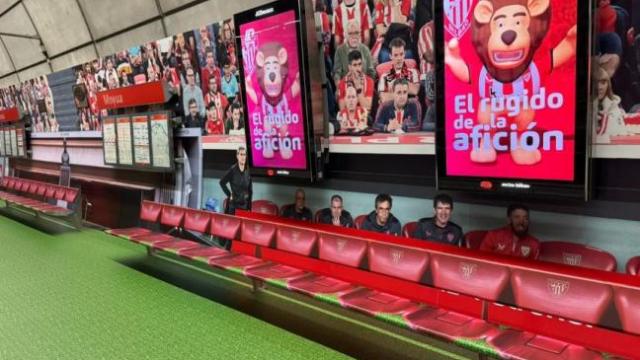 Moyúa mantendrá la ambientación rojiblanca hasta el próximo lunes 22 de abril