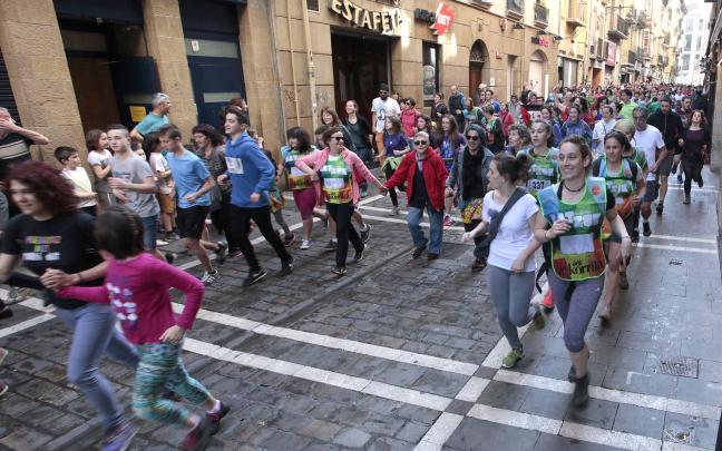 Imagen de una edición anterior de Korrika en la calle Estafeta de Pamplona. Foto: Ayuntamiento de Pamplona Imagen de una edición anterior de Korrika en la calle Estafeta de Pamplona. Foto: Ayuntamiento de Pamplona