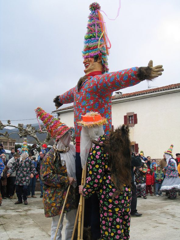 Figura de Mielotxin en los carnavales de Lantz. Foto: lantz.es Figura de Mielotxin en los carnavales de Lantz. Foto: lantz.es