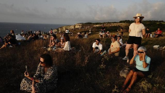 En imágenes: así se ha vivido el eclipse en Bizkaia / DEIA - Miguel Acera